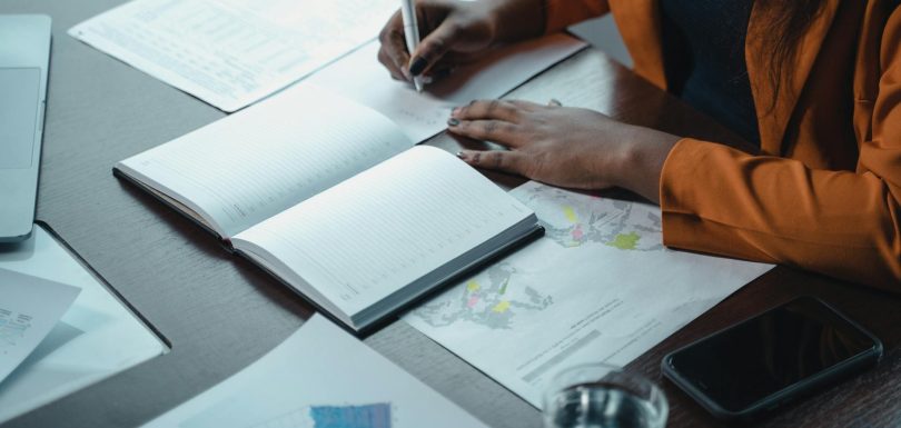 Tu CEO colapsó: Cómo evitar una crisis de reputación en 24h